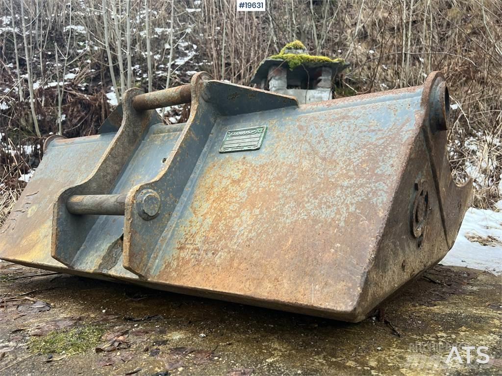 Kubota U48-4 Excavatoare pe șenile
