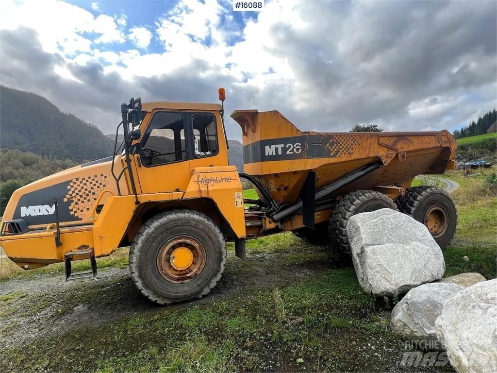 Moxy MT26 dumper. Minitractor de teren