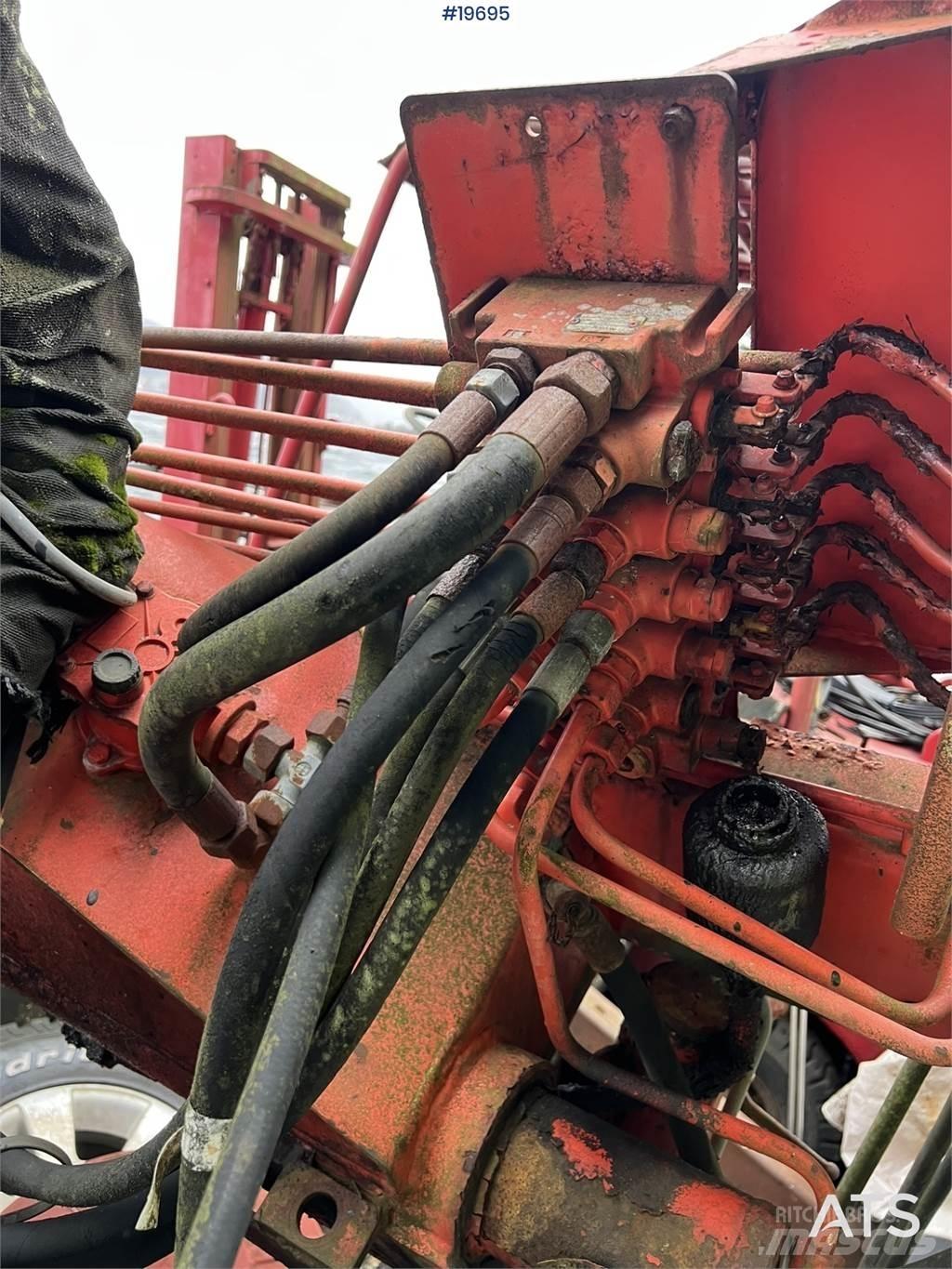 Palfinger PK 3500A Alte macarale