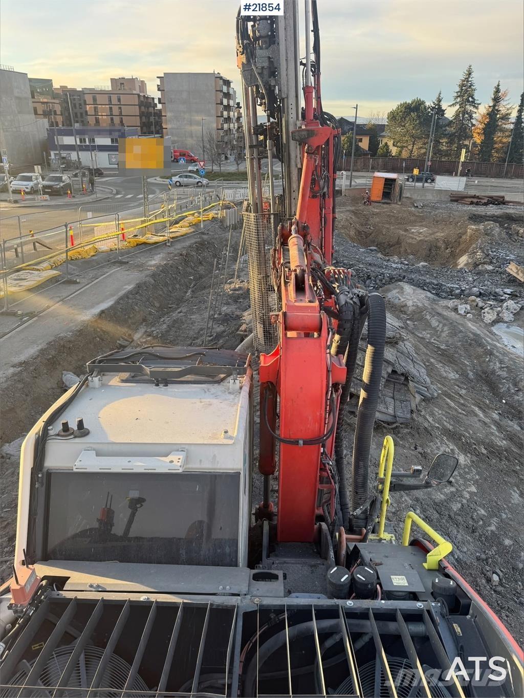 Sandvik DX800i Echipamente de forare la suprafata