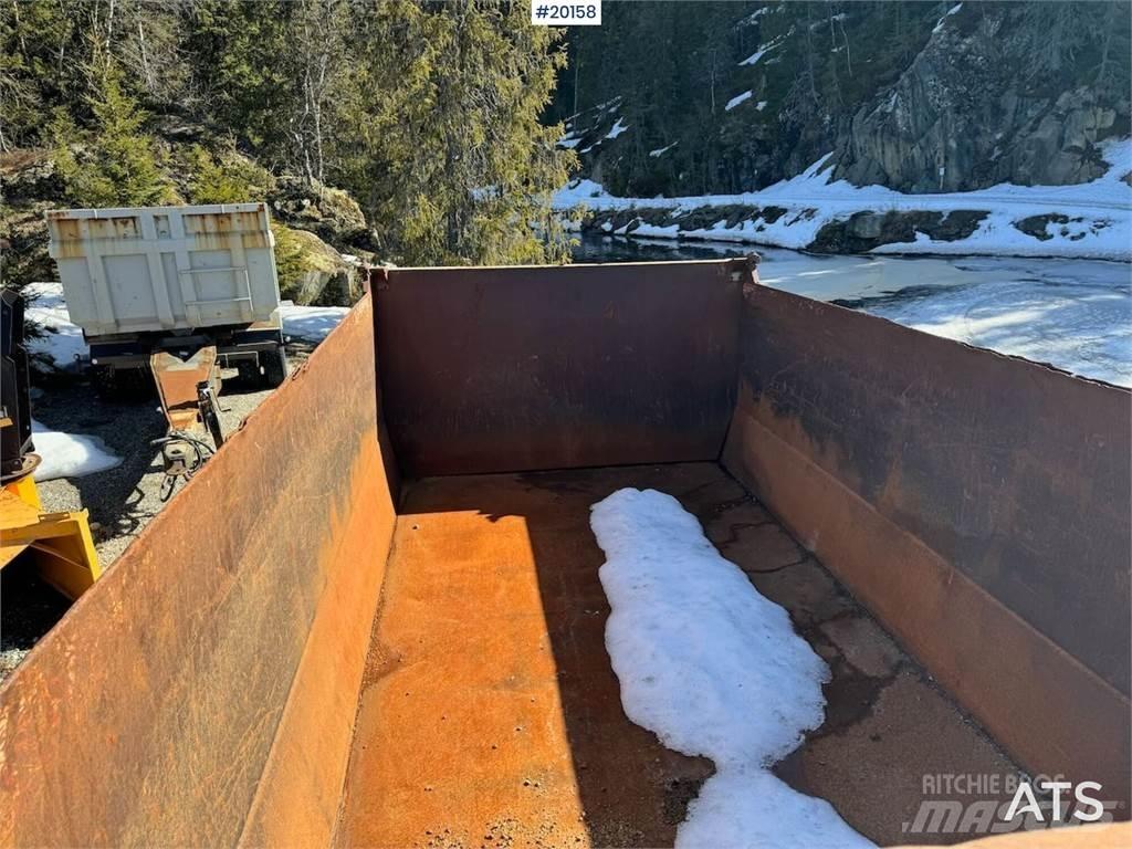  Triolift trailer Alte remorci