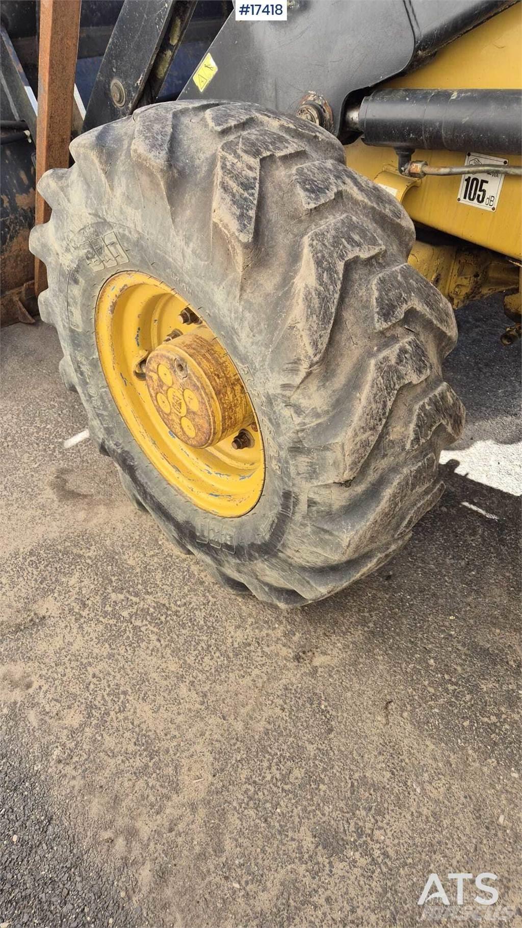CAT 428D Buldoexcavatoare