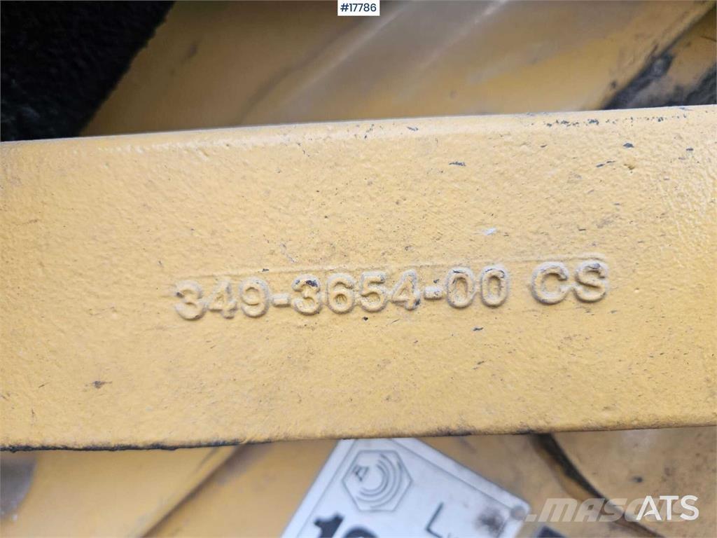 CAT 428E Buldoexcavatoare