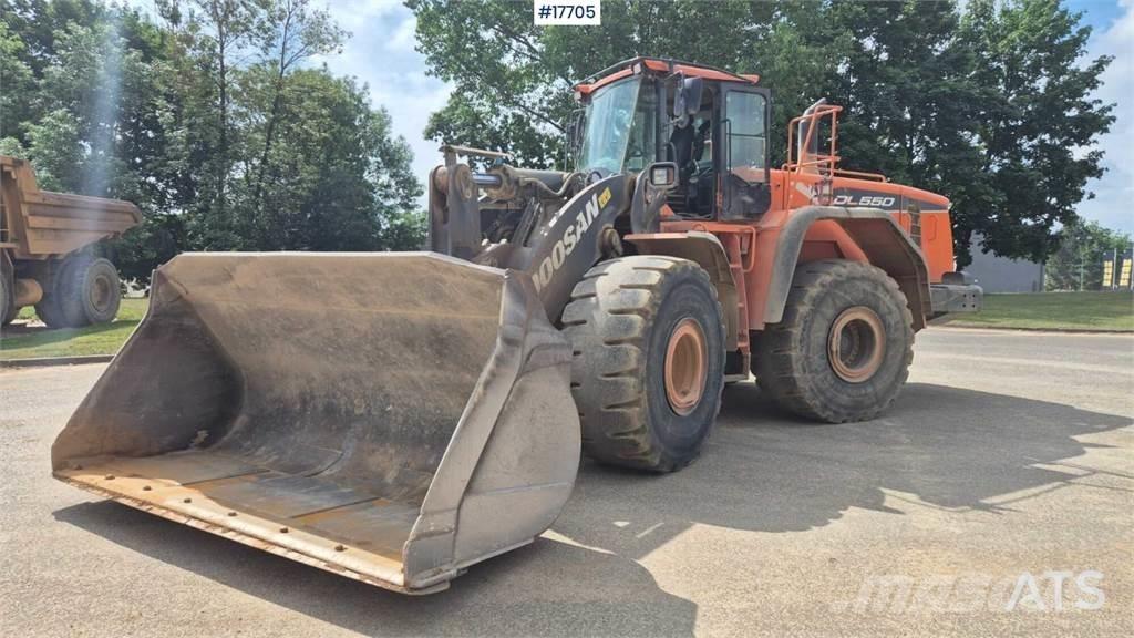 Doosan DL550-5 Incarcator pe pneuri
