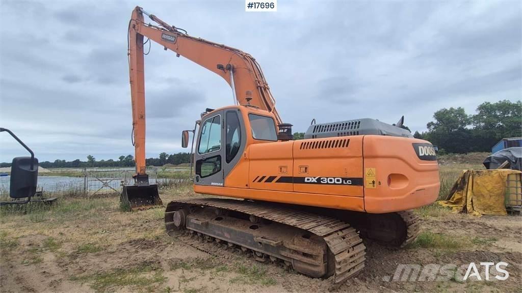 Doosan DX 300 LC Excavatoare pe șenile
