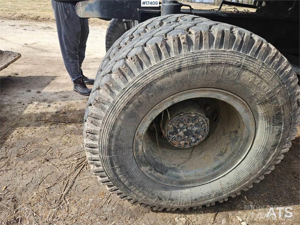 Eder M815B Excavatoare cu roti