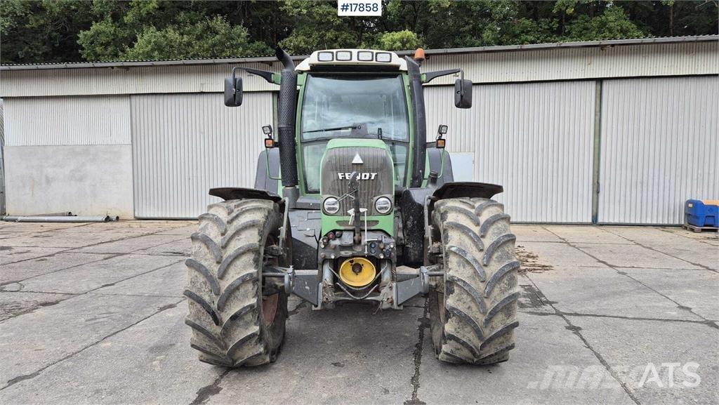 Fendt Vario 820 Tractoare
