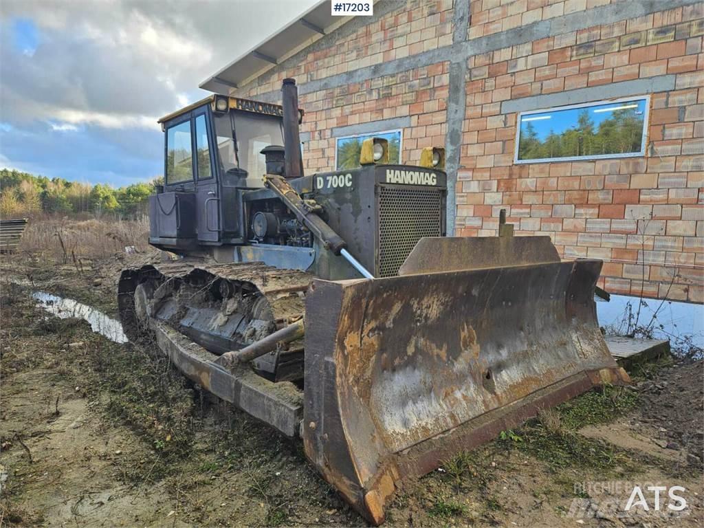 Hanomag D700 C Buldozere pe senile