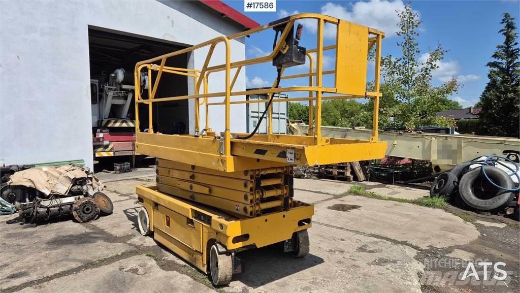 Haulotte Compact 12 Platforme foarfeca