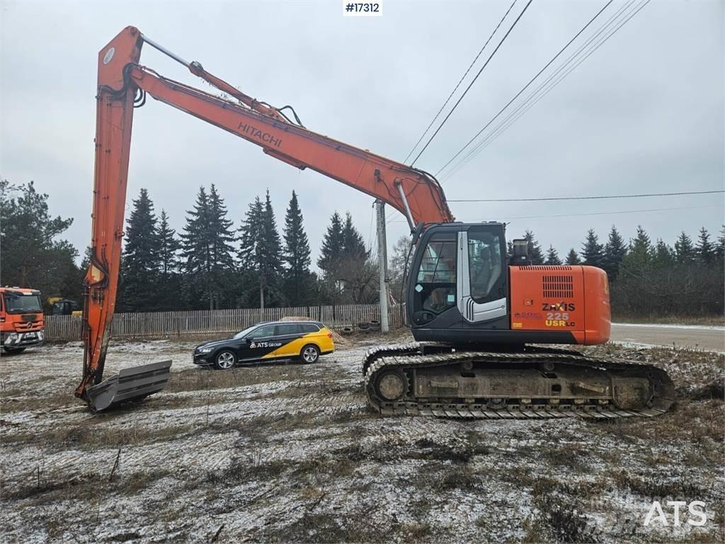 Hitachi ZX 225 US LC Excavatoare pe șenile

