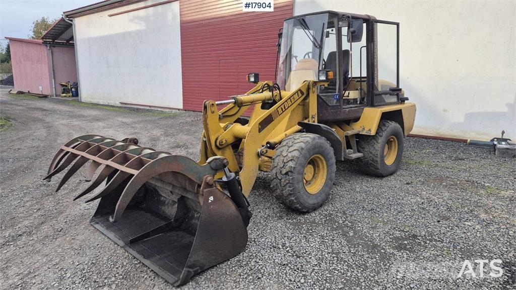 Hydrema WL 480 Incarcator pe pneuri