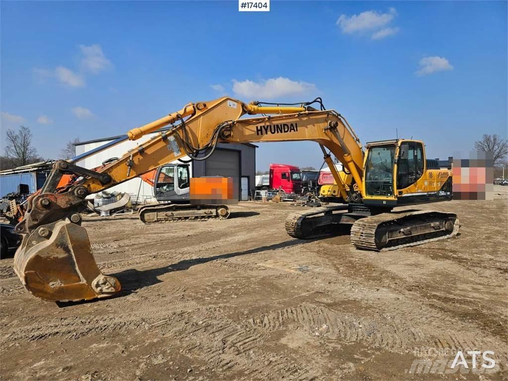Hyundai R260LC Excavatoare pe șenile
