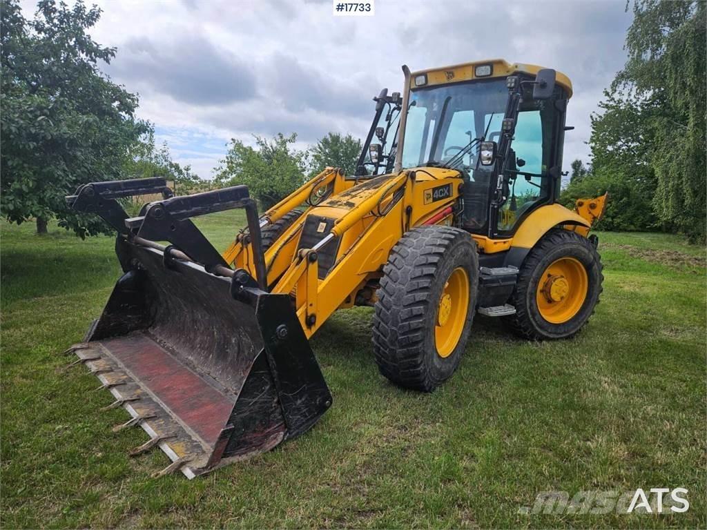 JCB 4CX Buldoexcavatoare