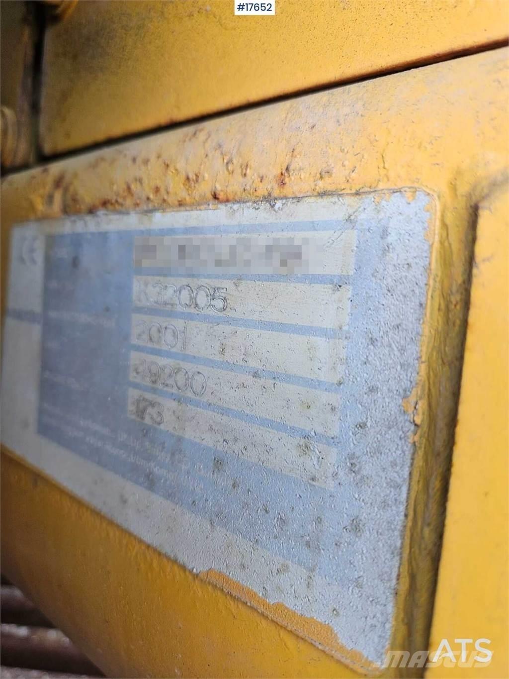 Komatsu 380 Excavatoare pe șenile
