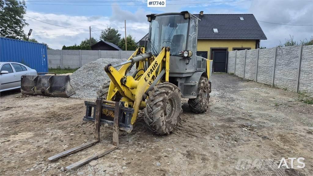 Paus RL 655 Incarcator pe pneuri