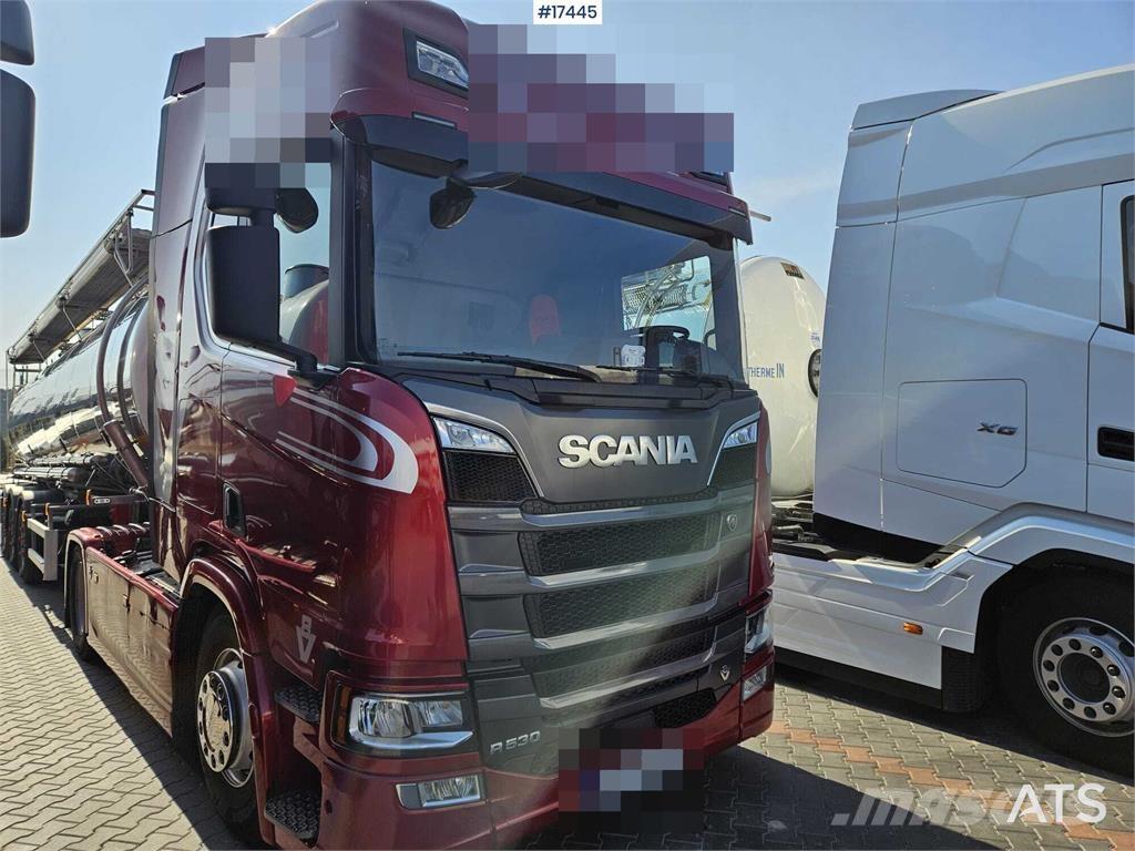 Scania R530 V8 Autotractoare
