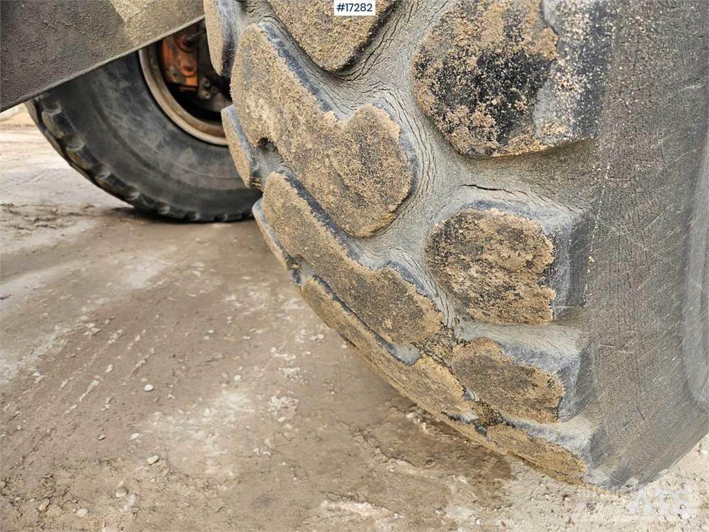 Volvo L120 Incarcator pe pneuri