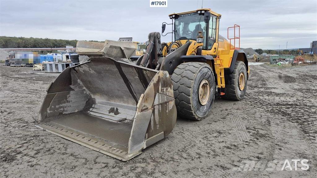 Volvo L220H Incarcator pe pneuri