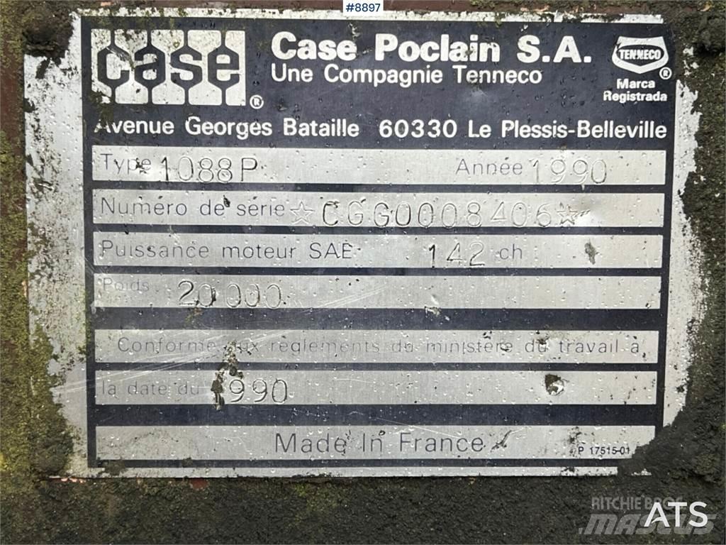 CASE 1088 Excavatoare cu roti