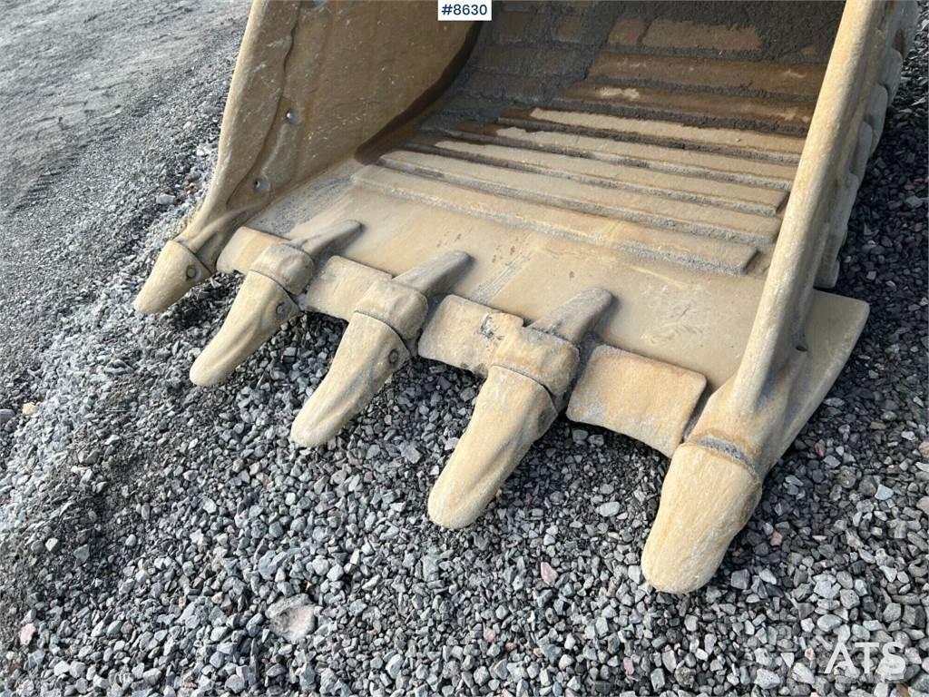 CAT 340F Excavatoare pe șenile
