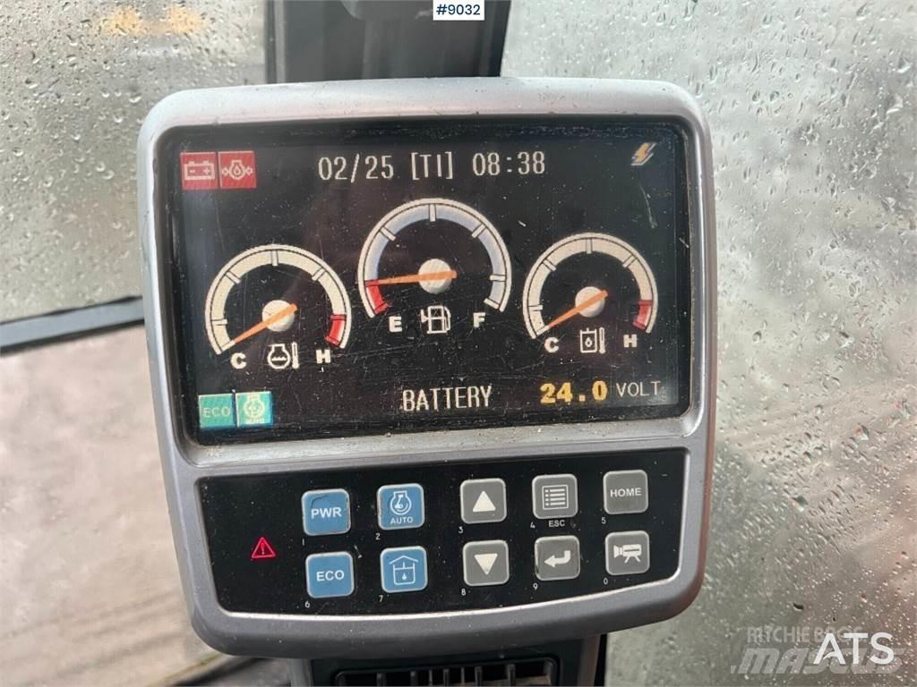 Doosan DX140LC Excavatoare pe șenile

