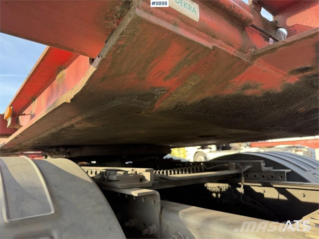 Fliegl SDS 400 Camion cu semi-remorca cu incarcator