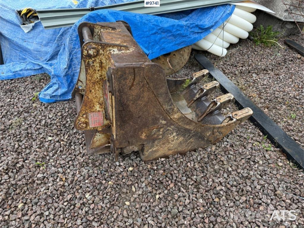 Grab John GJ 15 Pistoane