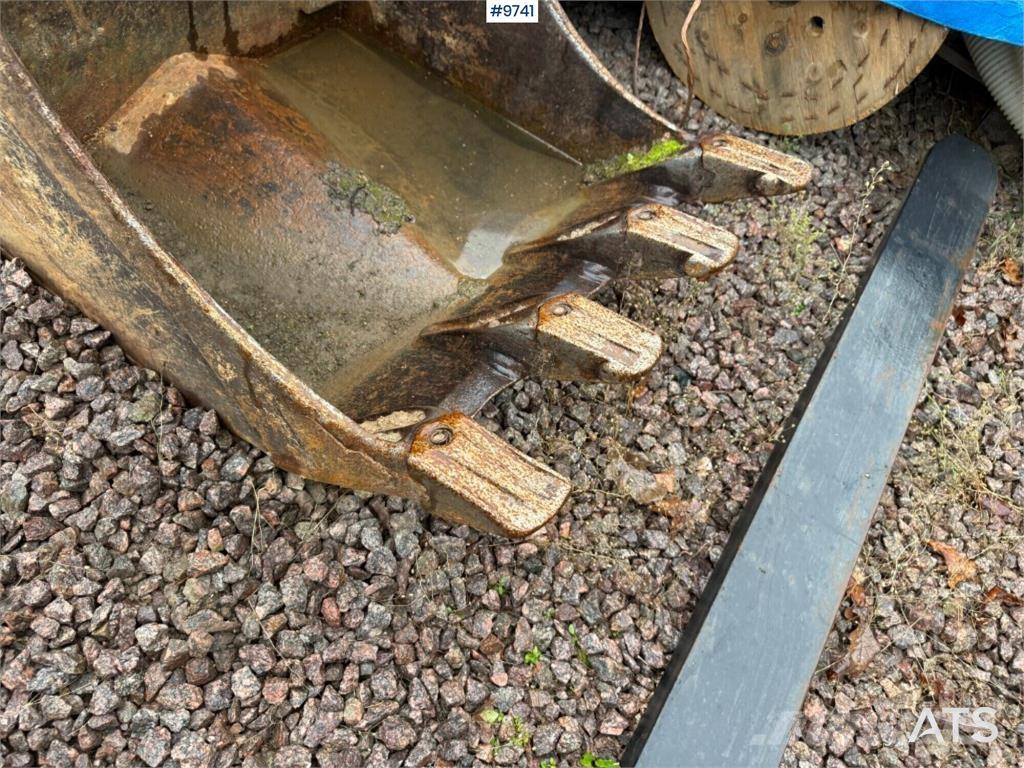 Grab John GJ 15 Pistoane