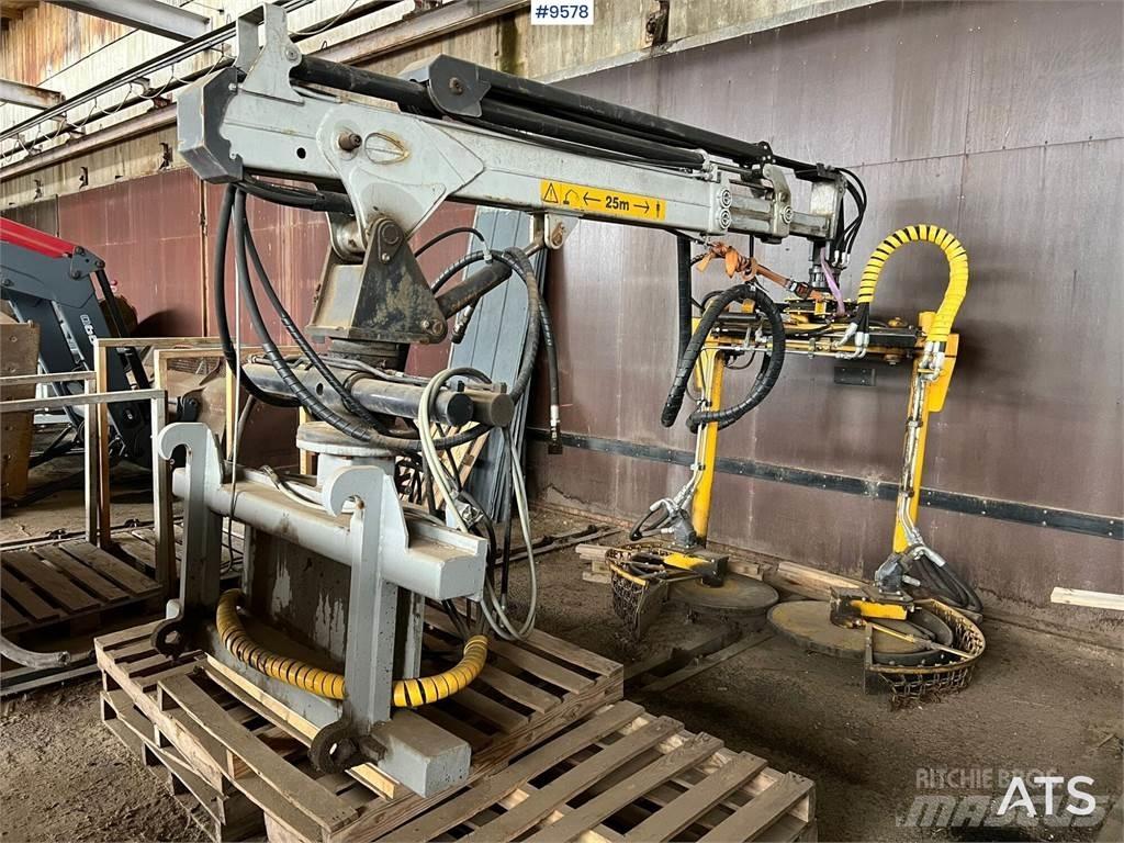  Hinnagårds T125B Utilaje taiere asfalt