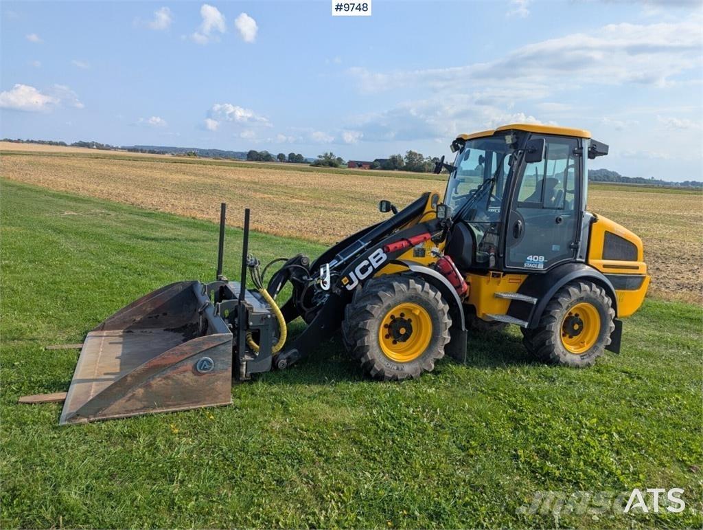 JCB 409 Incarcator pe pneuri