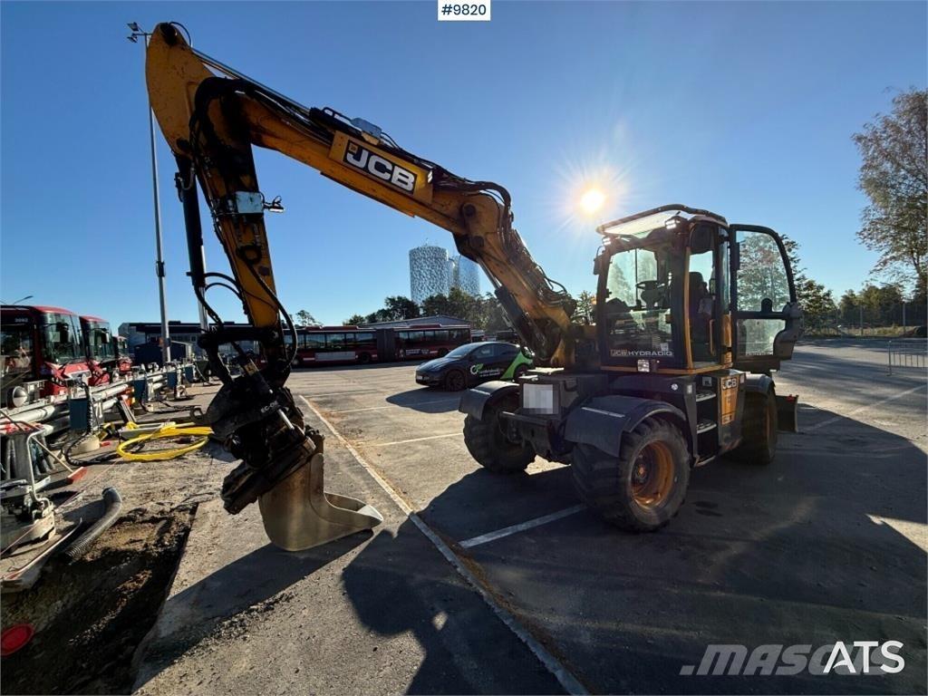 JCB Hydradig 110W Excavatoare cu roti