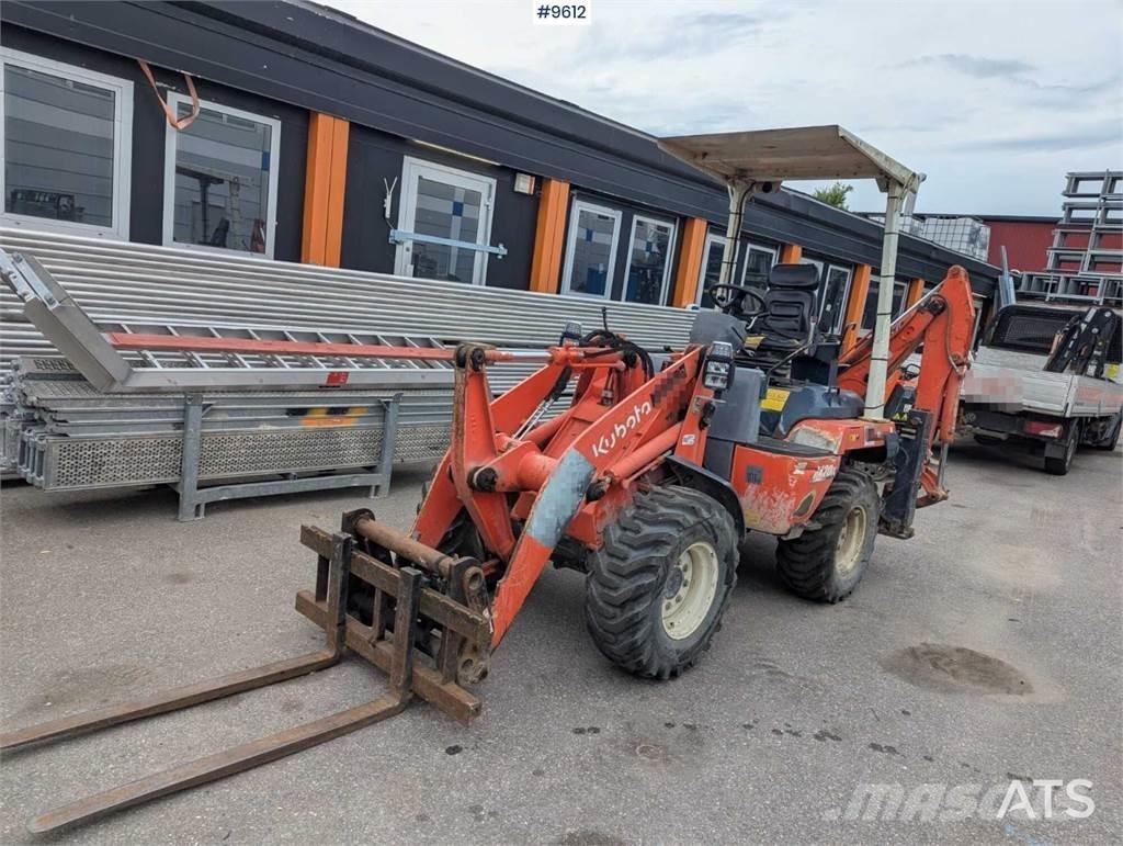 Kubota backhoe loader Buldoexcavatoare