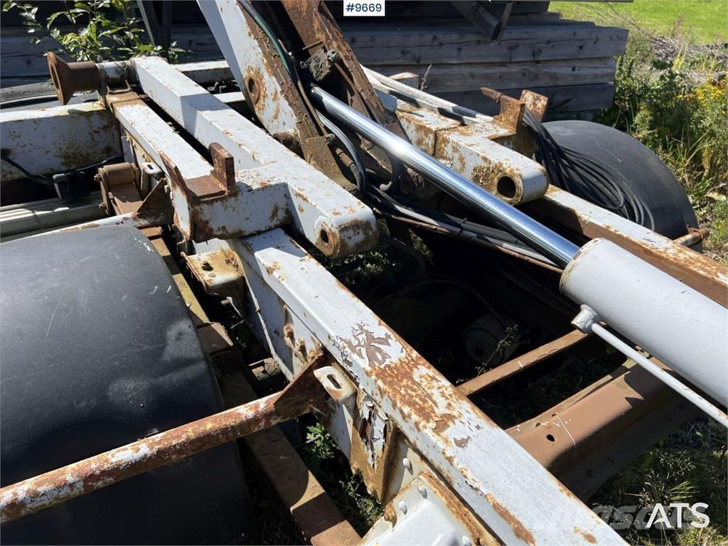 MAN VW 8,150 F Camion cu carlig de ridicare