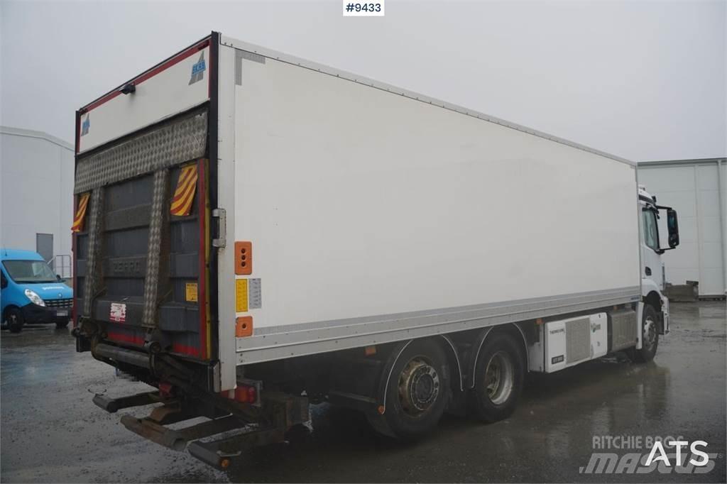 Mercedes-Benz ANTOS Containere refrigerate