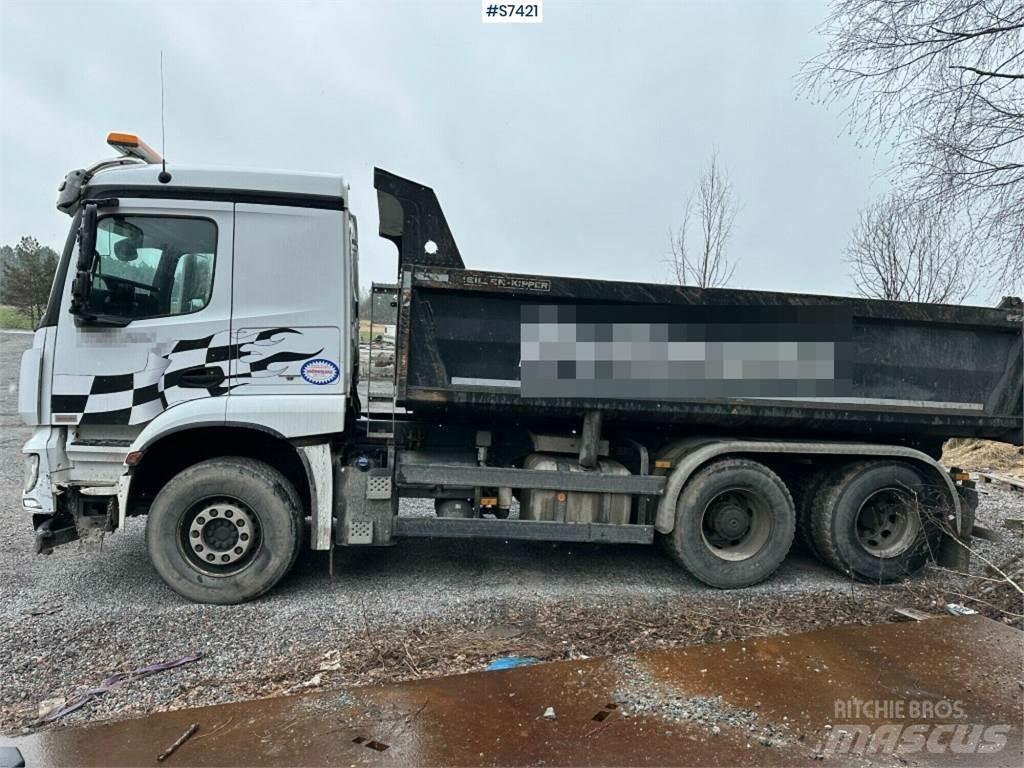 Mercedes-Benz Arocs Autobasculanta