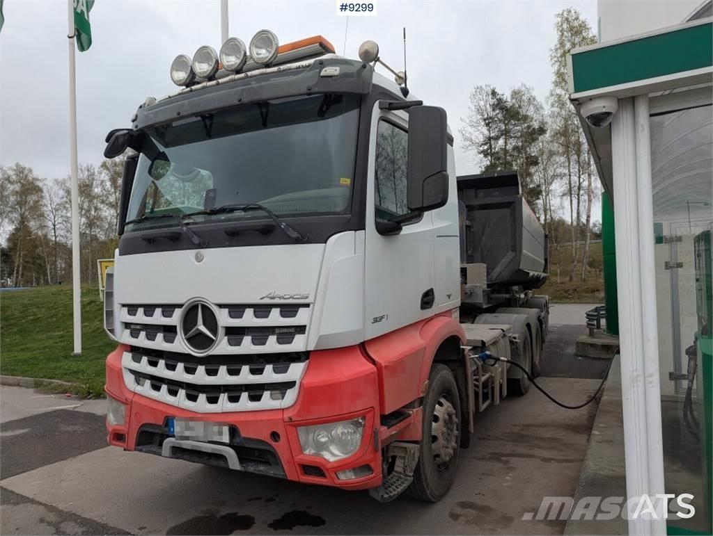 Mercedes-Benz Arocs Autotractoare
