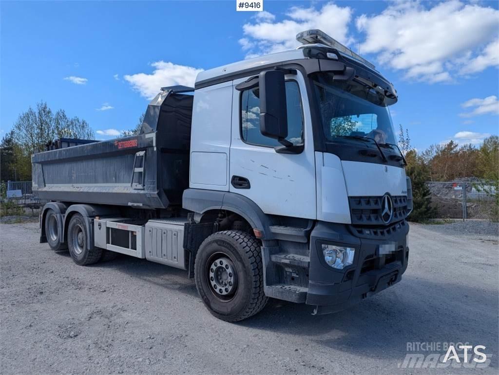 Mercedes-Benz Arocs Autobasculanta