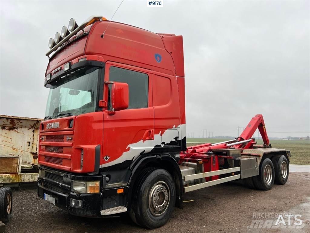 Scania R144GB6X4NA530 Camion cu carlig de ridicare