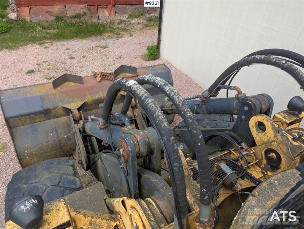 Volvo BM 4600B  buldozere pe roti