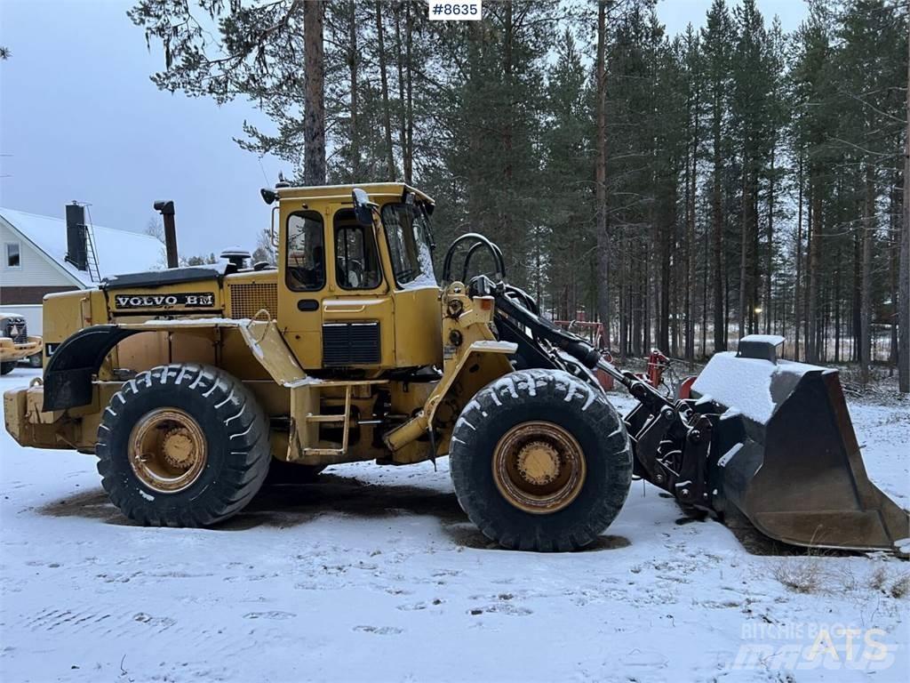Volvo BM L120 buldozere pe roti