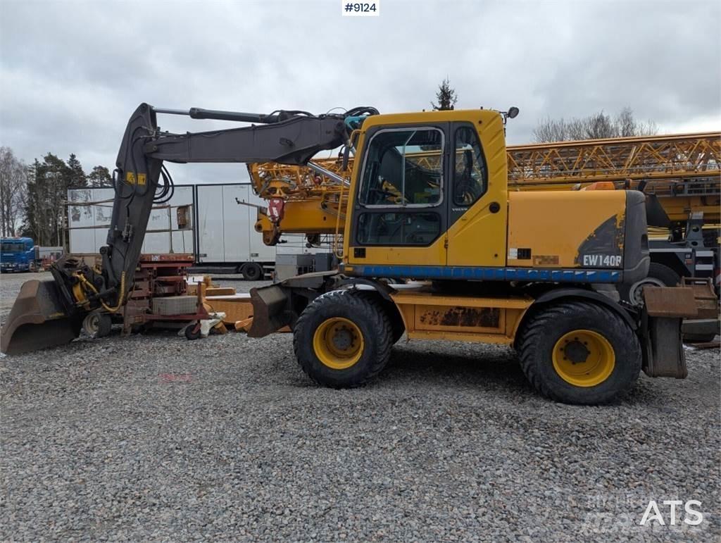 Volvo EW140B Excavatoare cu roti