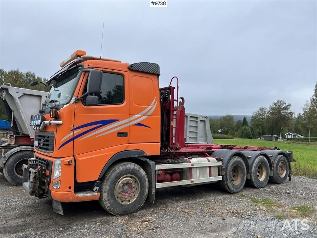 Volvo FH Camion cu carlig de ridicare