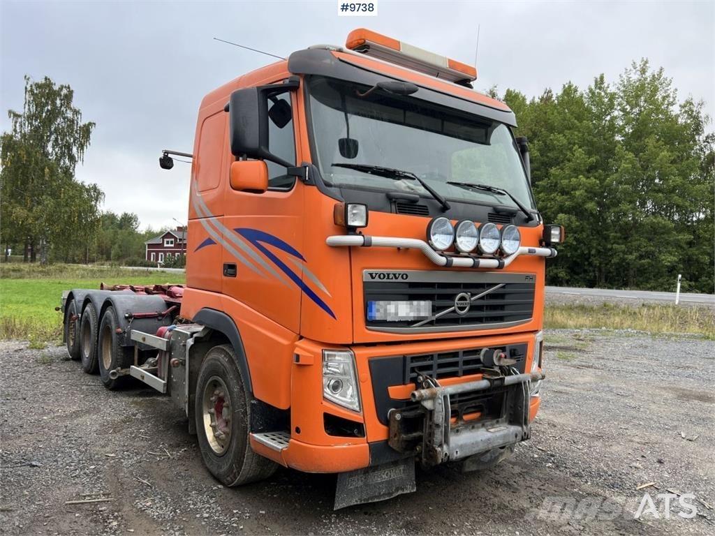 Volvo FH Camion cu carlig de ridicare