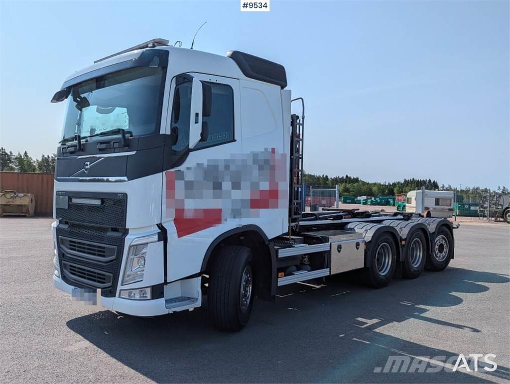 Volvo FH 84TR Camion cu carlig de ridicare