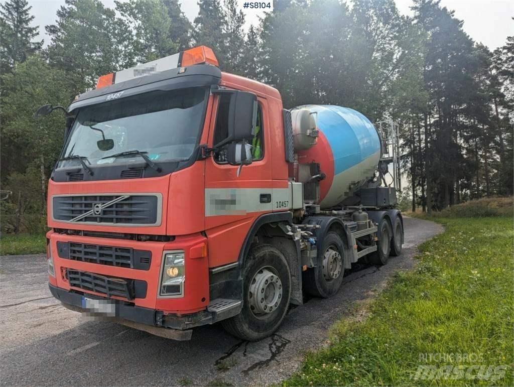 Volvo FM400 8X4 Betoniera