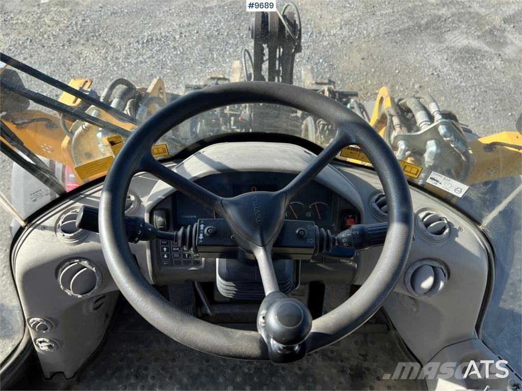 Volvo L60G Incarcator pe pneuri