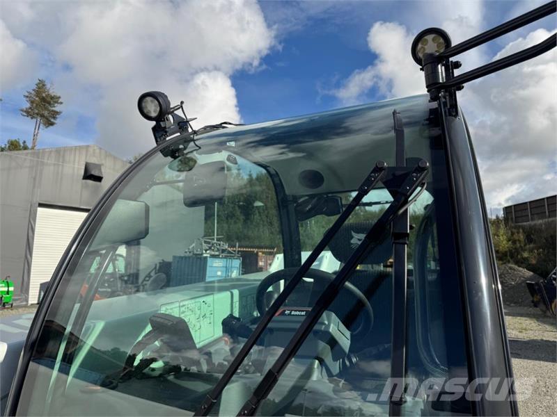 Bobcat PF4 Stivuitoare telescopice