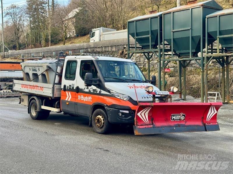 Iveco Daily Camioane cu macara