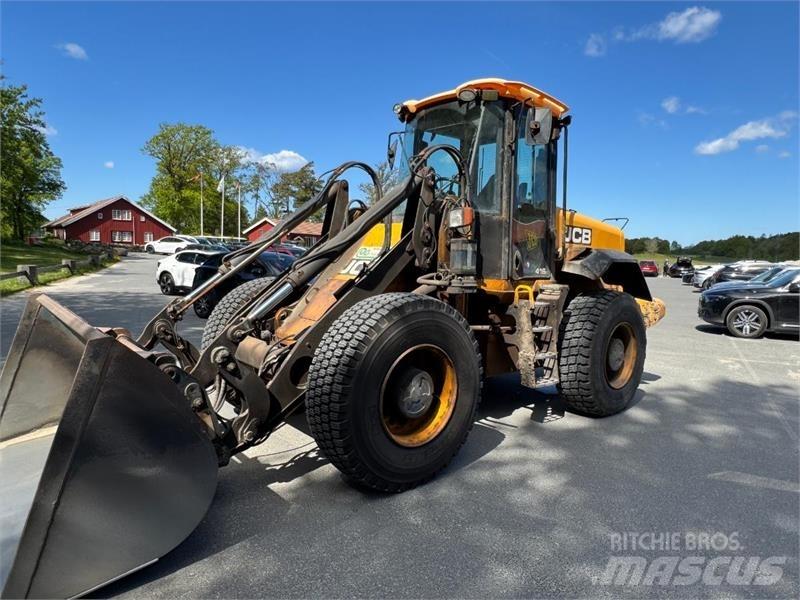 JCB 416k Incarcator pe pneuri