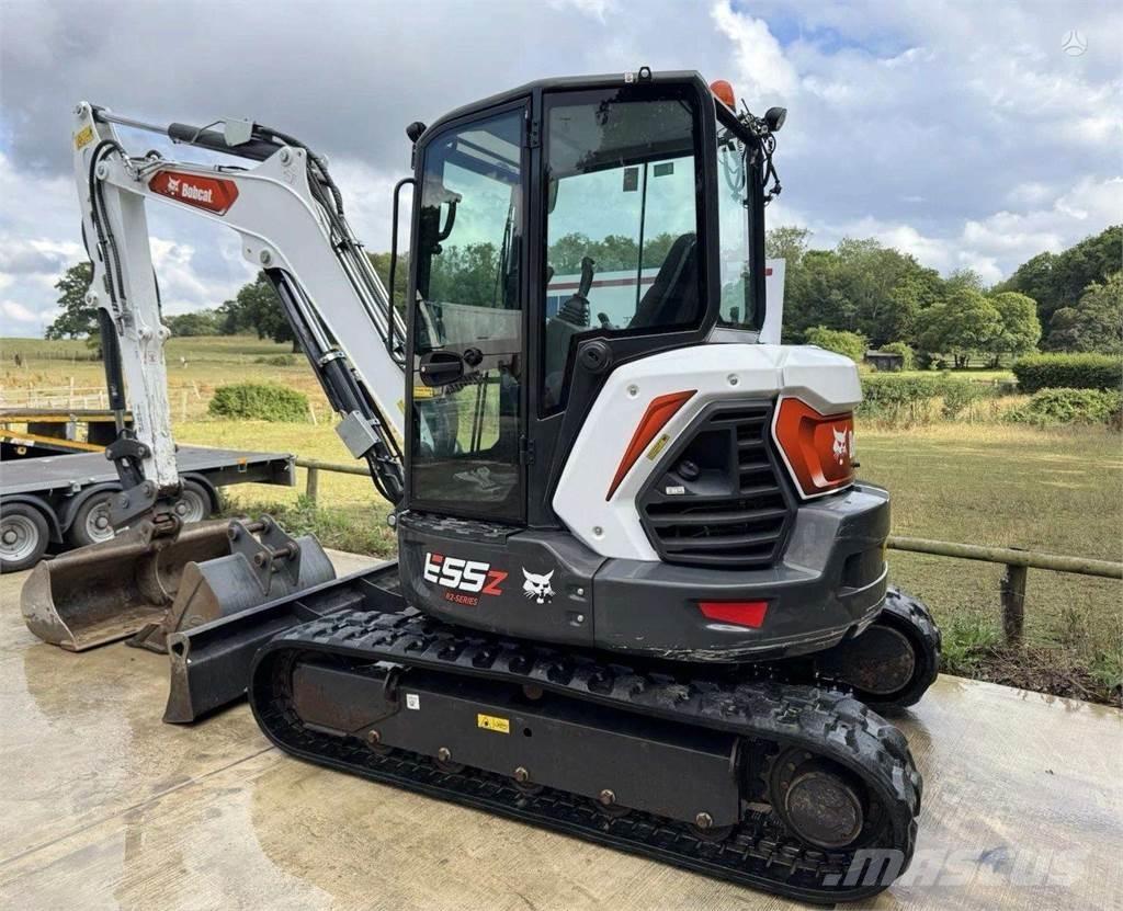 Bobcat E55 Excavatoare pe șenile
